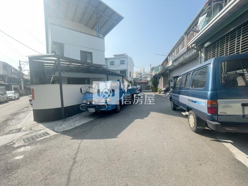 十九甲臨6米活路大面寬大露台孝親美透天房屋室內格局與周邊環境