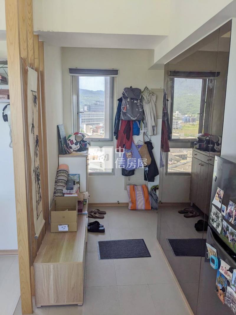 山海景觀三面採光邊間美宅房屋室內格局與周邊環境