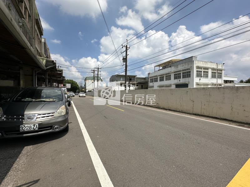平鎮高中一樓送雙車位及大地下室房屋室內格局與周邊環境