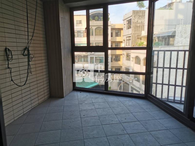 桃園中正一街夜市美2房房屋室內格局與周邊環境
