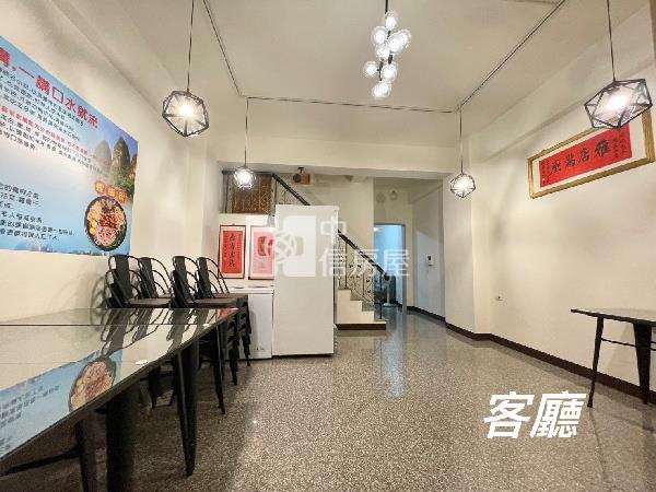 潮州學區輕屋齡店墅房屋室內格局與周邊環境