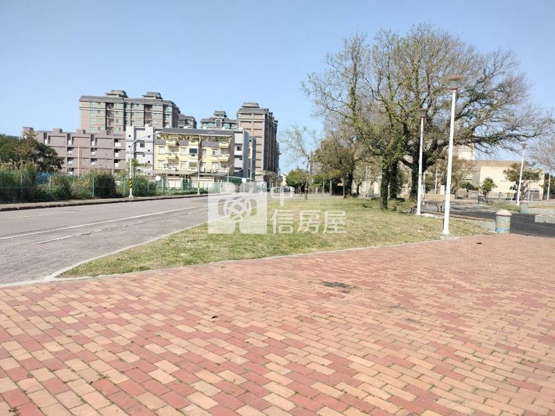 客運一段面公園建地房屋室內格局與周邊環境