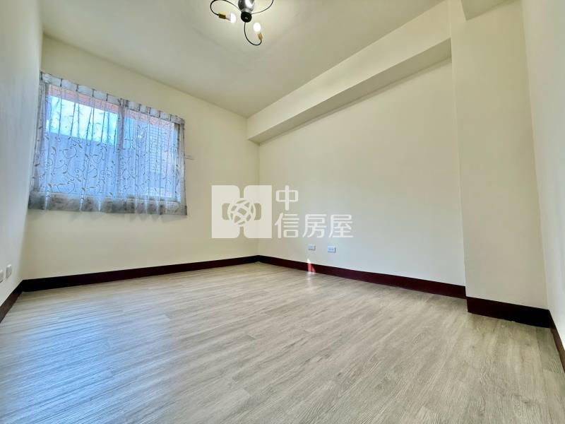 樹孝商圈超便宜精緻裝潢3房可休旅車位美屋房屋室內格局與周邊環境