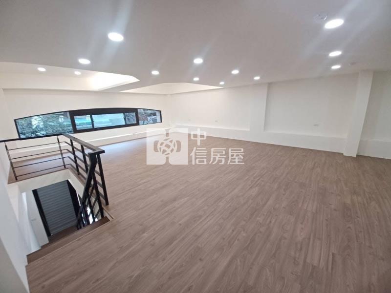 平鎮國中大面寬1+2樓店面房屋室內格局與周邊環境