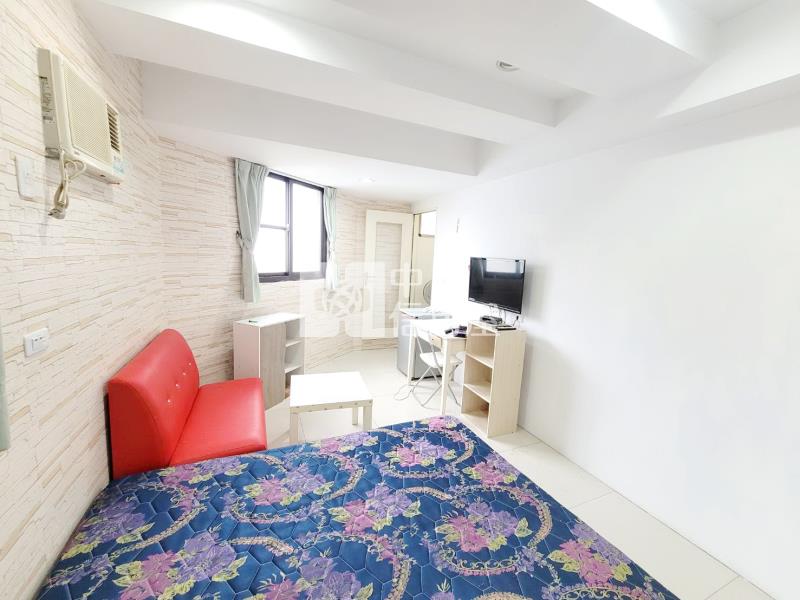 內壢車站滿租美裝潢4套房房屋室內格局與周邊環境