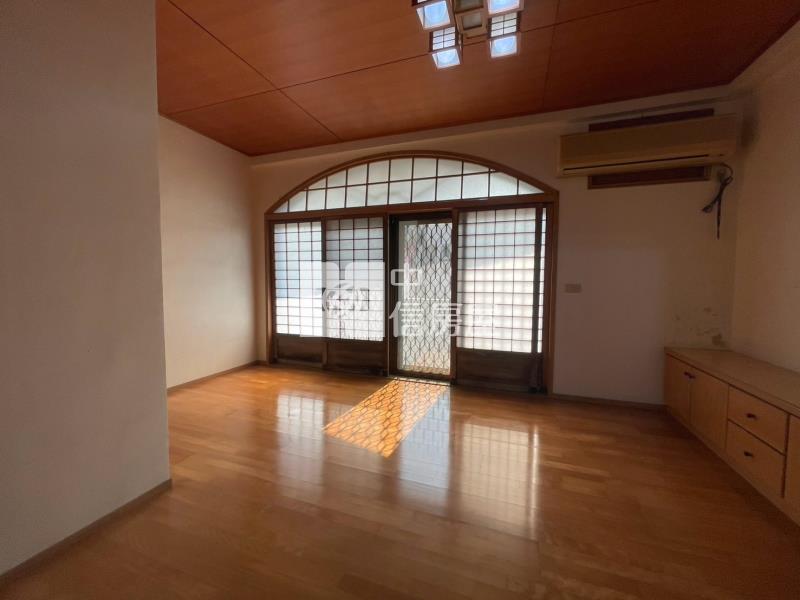 下營稀有大面寬店住房屋室內格局與周邊環境