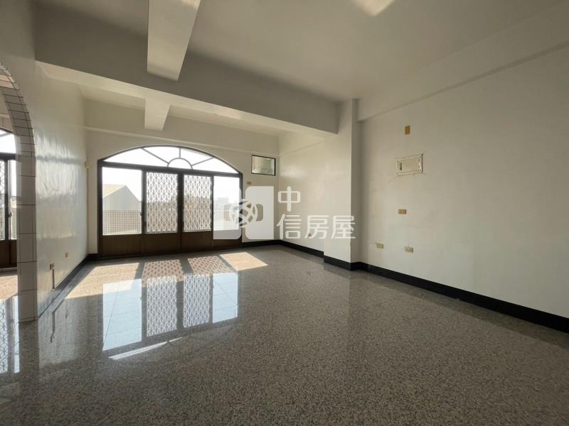 下營稀有大面寬店住房屋室內格局與周邊環境