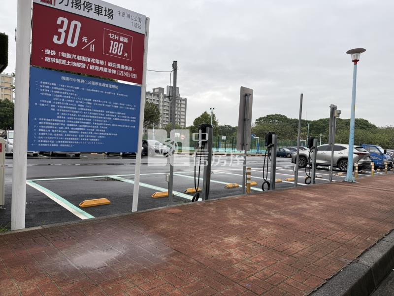 中正國小一樓新整中美2房房屋室內格局與周邊環境