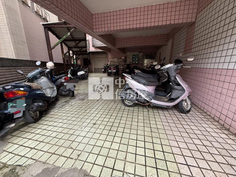中正國小一樓新整中美2房房屋室內格局與周邊環境