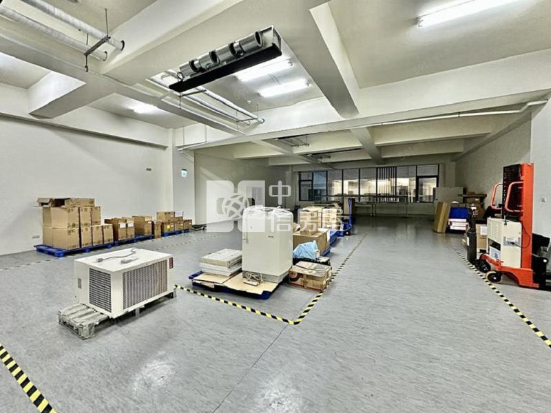 中壢東聯新世紀廠辦+雙車位(A)(中信卓越團隊)房屋室內格局與周邊環境