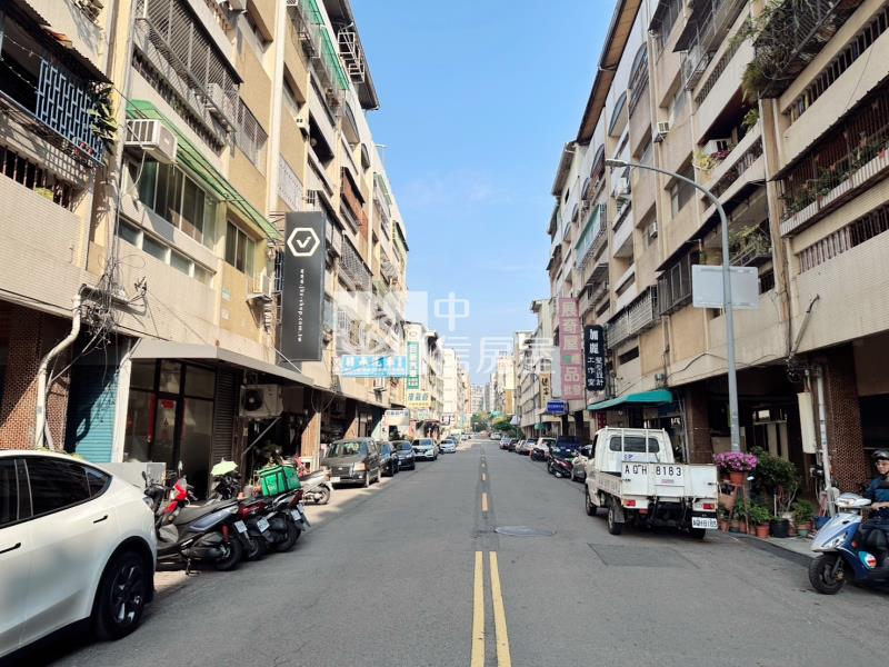 昌平商圈健身公寓四樓房屋室內格局與周邊環境