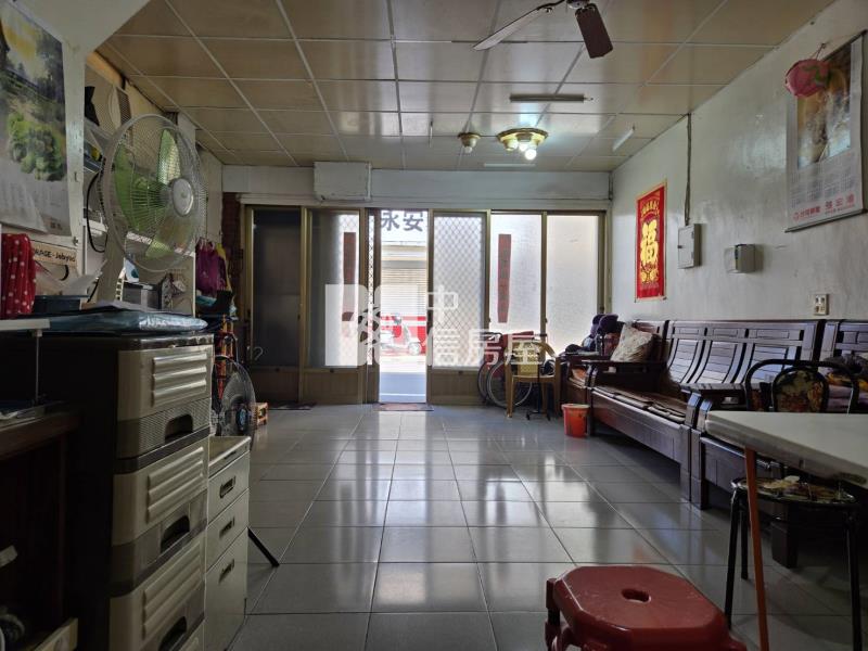 KZ05八德邊間透店房屋室內格局與周邊環境