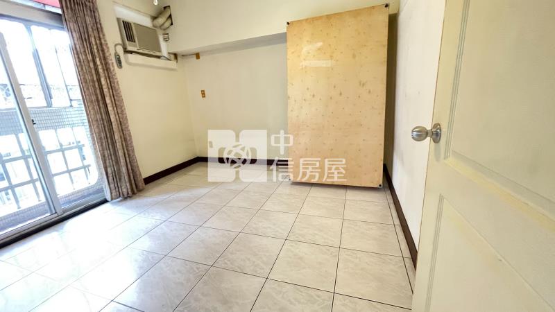 一中商圈美四房房屋室內格局與周邊環境