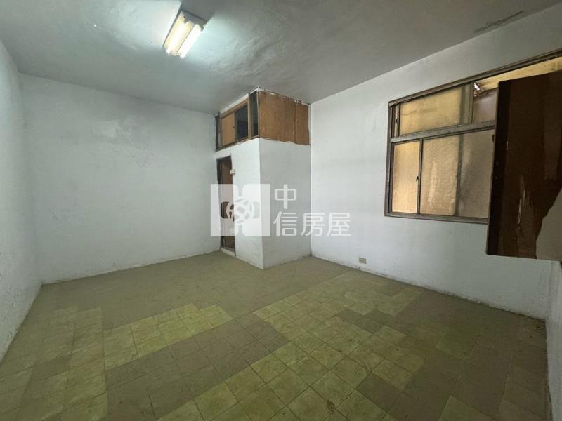 平鎮華隆街低總價邊間透天(中信卓越團隊)房屋室內格局與周邊環境
