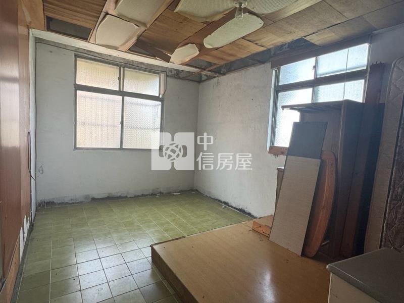 平鎮華隆街低總價邊間透天(中信卓越團隊)房屋室內格局與周邊環境