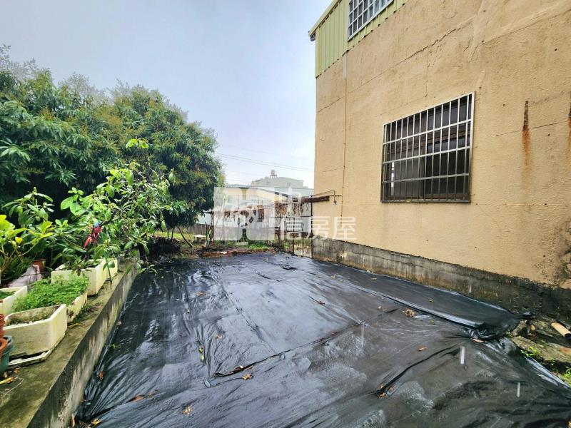 沙鹿靜宜孝親透店房屋室內格局與周邊環境