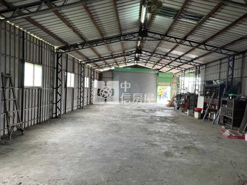 屏東土地《前進農地(鐵皮屋違章建築二間)》房屋室內格局與周邊環境
