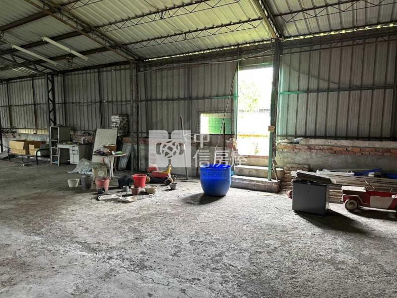 屏東土地《前進農地(鐵皮屋違章建築二間)》房屋室內格局與周邊環境