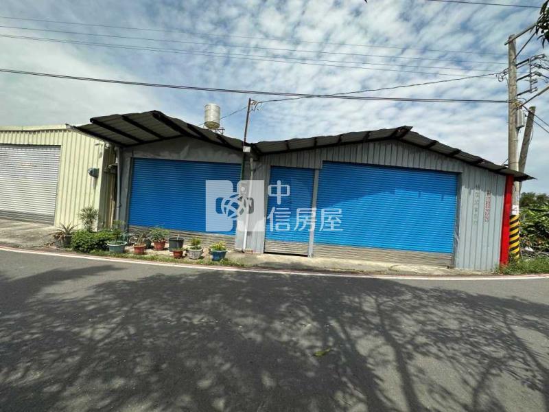 屏東土地《前進農地(鐵皮屋違章建築二間)》房屋室內格局與周邊環境