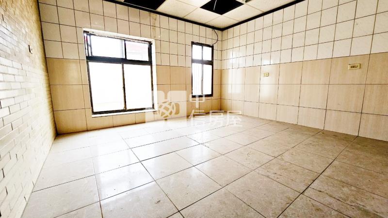 後龍中華路住店房屋室內格局與周邊環境