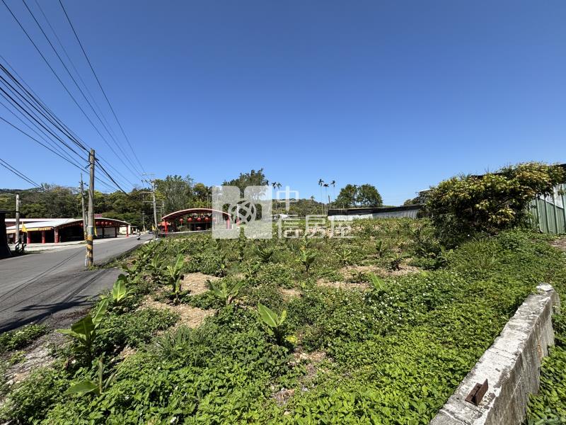 新社臨8米路漂亮農地房屋室內格局與周邊環境