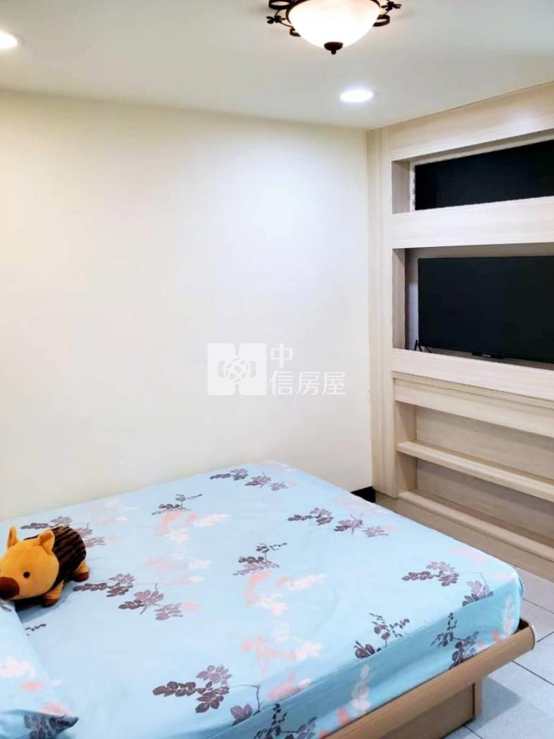 華馨園高樓層採光套房房屋室內格局與周邊環境