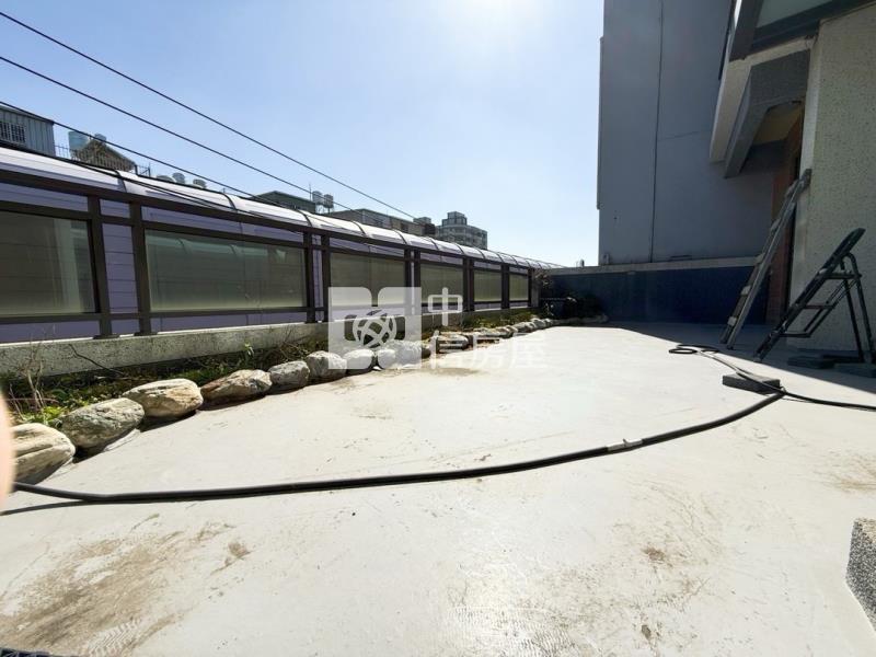 湖口車站雙車位大露臺美華廈房屋室內格局與周邊環境