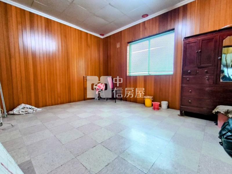 南屯路商圈柳川園道旁臨路邊間透天房屋室內格局與周邊環境