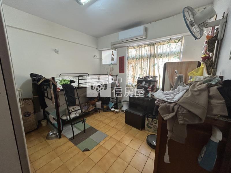 西區電梯三房稀有戶房屋室內格局與周邊環境