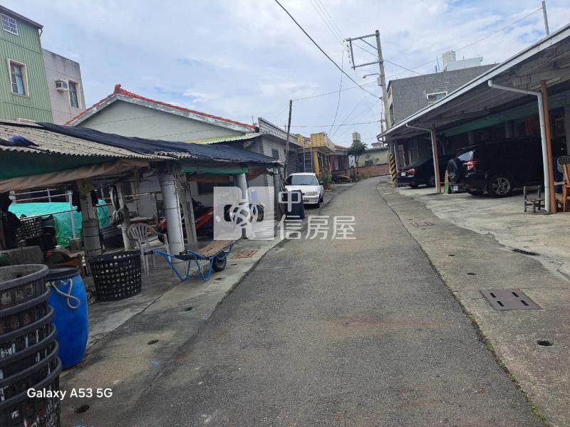 近龍山國小建地有未保存登記平房房屋室內格局與周邊環境