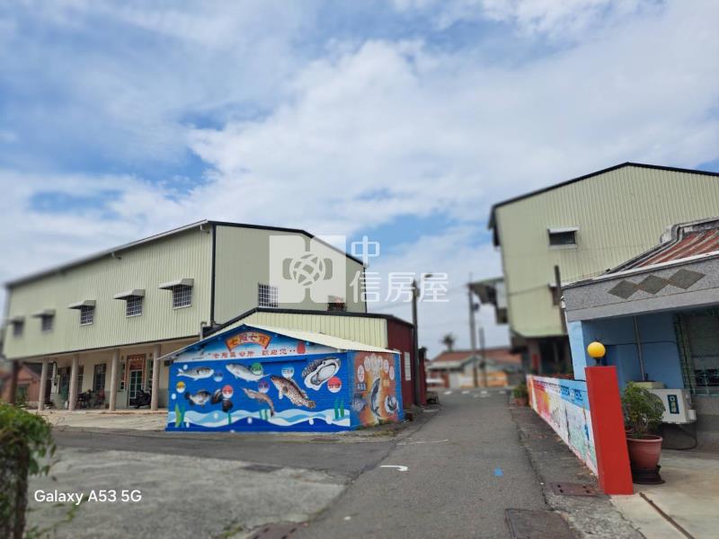 近龍山國小建地有未保存登記平房房屋室內格局與周邊環境