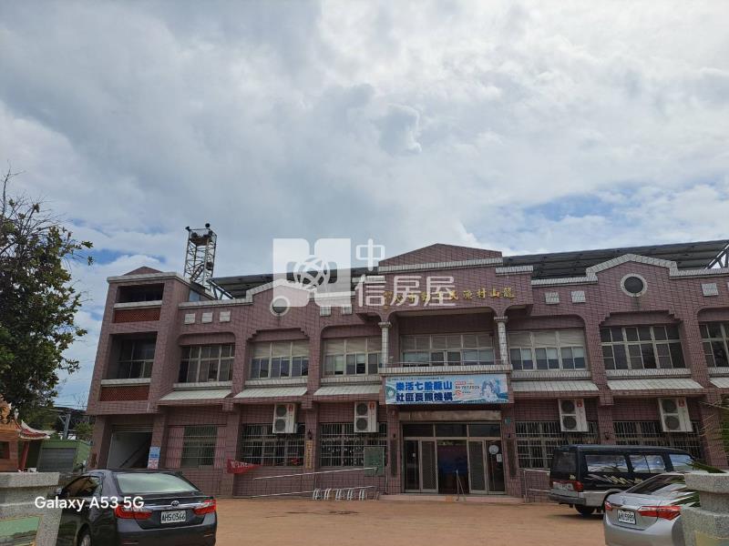 近龍山國小建地有未保存登記平房房屋室內格局與周邊環境