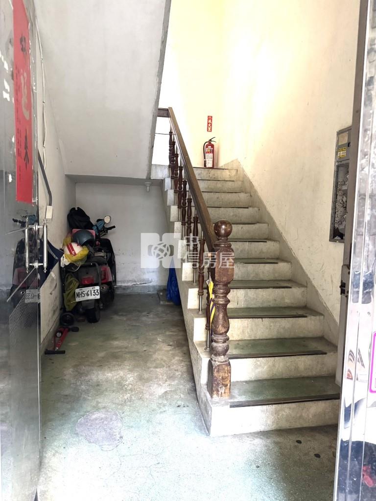【新世紀】內壢國中收租公寓房屋室內格局與周邊環境