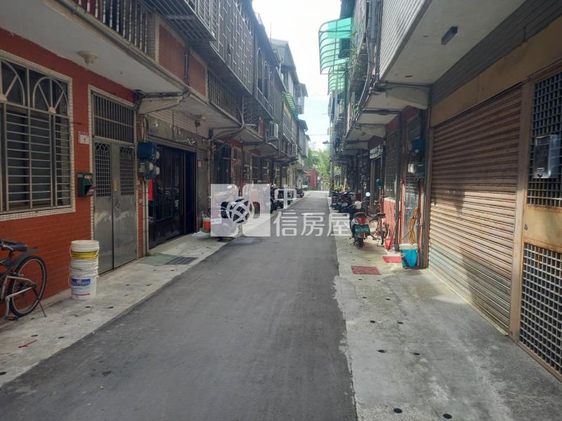 交流道邊間小透天房屋室內格局與周邊環境
