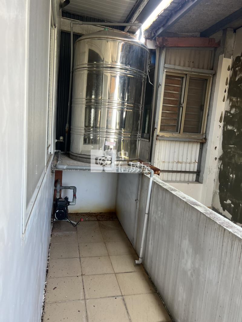 302羅運旁美透天房屋室內格局與周邊環境