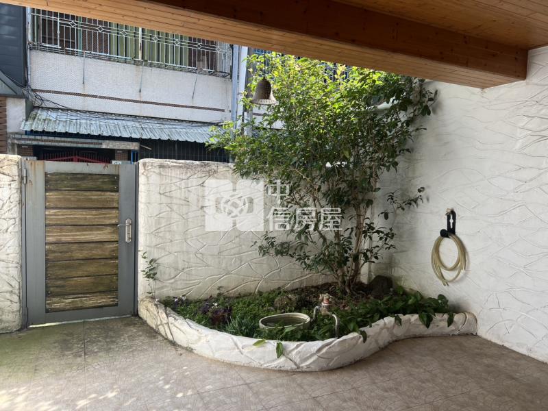 302羅運旁美透天房屋室內格局與周邊環境