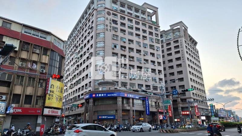 中華路金鑽商業店霸房屋室內格局與周邊環境
