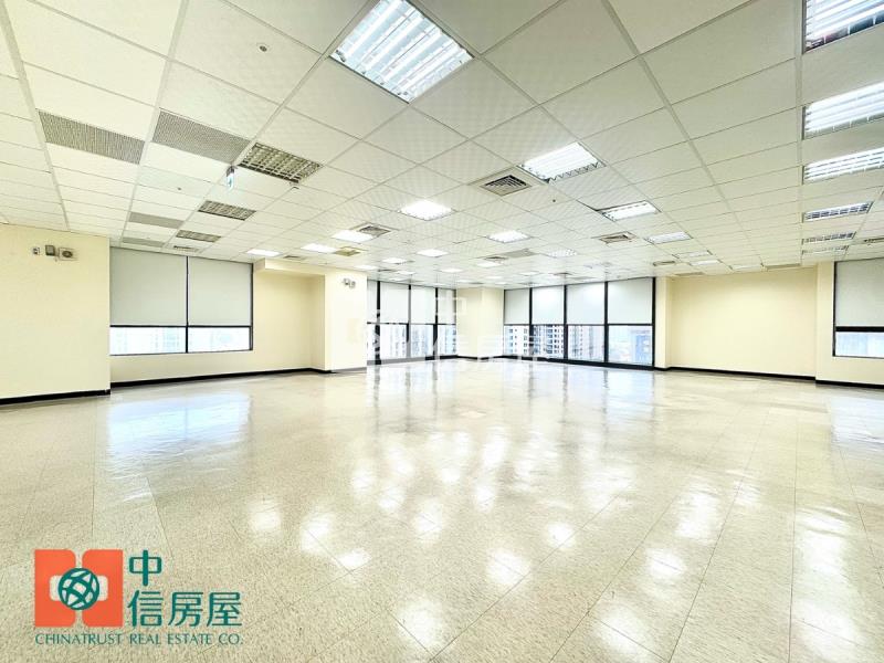 豐邑雲智匯高樓層商辦房屋室內格局與周邊環境