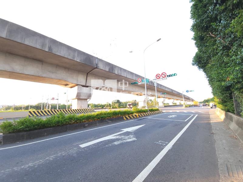 近過嶺六六快速路稀有甲工.買地送屋房屋室內格局與周邊環境