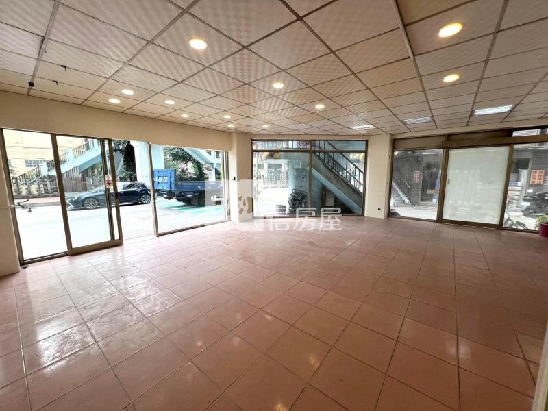 桃園前站三角窗金店面房屋室內格局與周邊環境