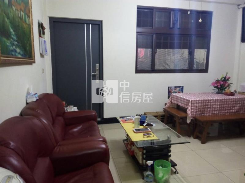 【安家】專任-龍岡圓環透天房屋室內格局與周邊環境