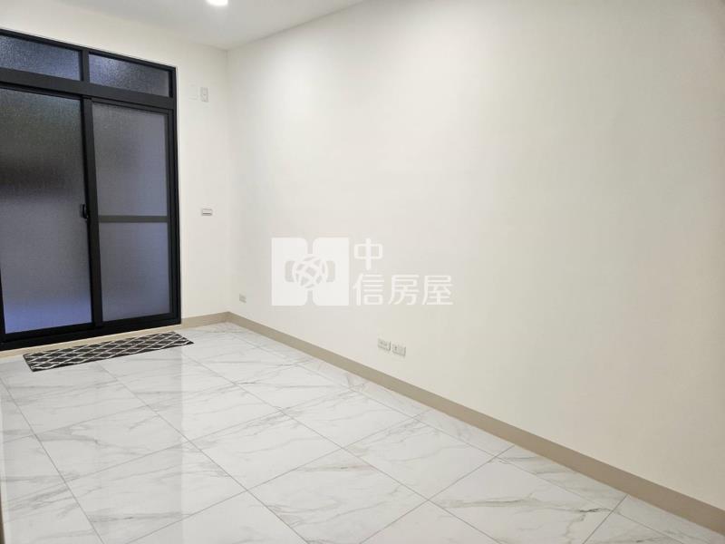 武廟商圈前後花園一樓翻新美公寓房屋室內格局與周邊環境
