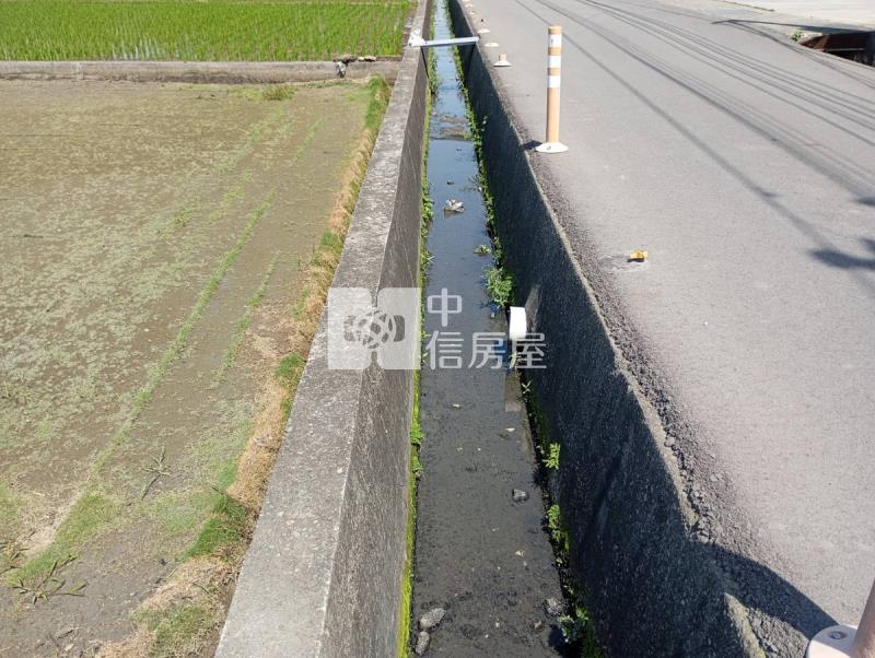溪南臨路大面寬方正農地房屋室內格局與周邊環境