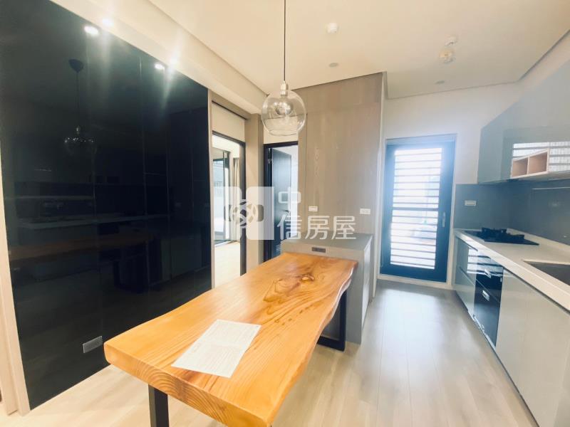 恆山首恆精裝兩房平車露台戶房屋室內格局與周邊環境