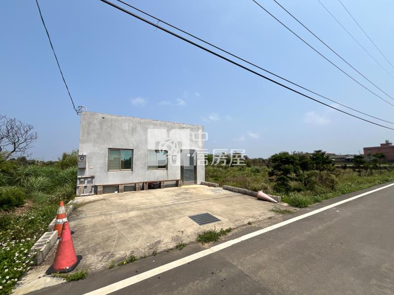 新屋莫內咖啡旁資材室一般農房屋室內格局與周邊環境