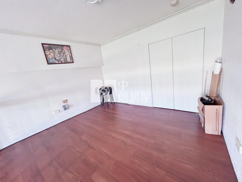 竹南立揚樓中樓+平車房屋室內格局與周邊環境
