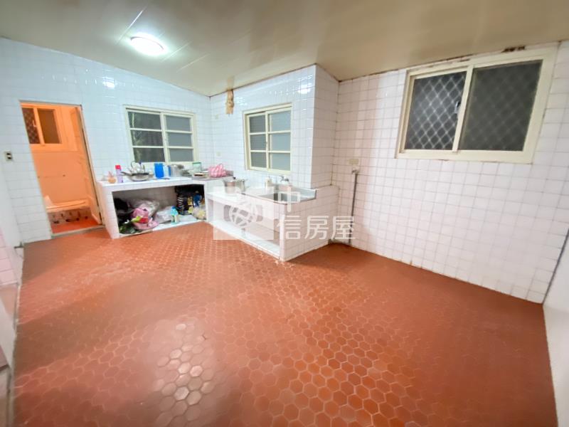 仁愛獨棟美透天房屋室內格局與周邊環境