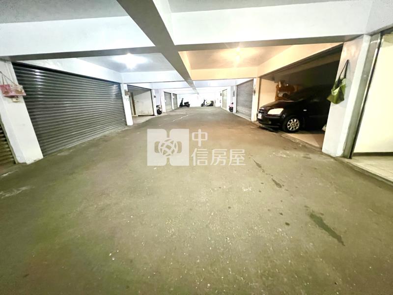 新陽明山莊雙車別墅房屋室內格局與周邊環境