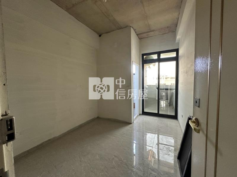 工業區旁全新收租電梯套房房屋室內格局與周邊環境