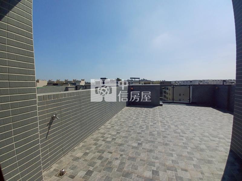 仁雄商圈/臨路/電梯黃金店面房屋室內格局與周邊環境